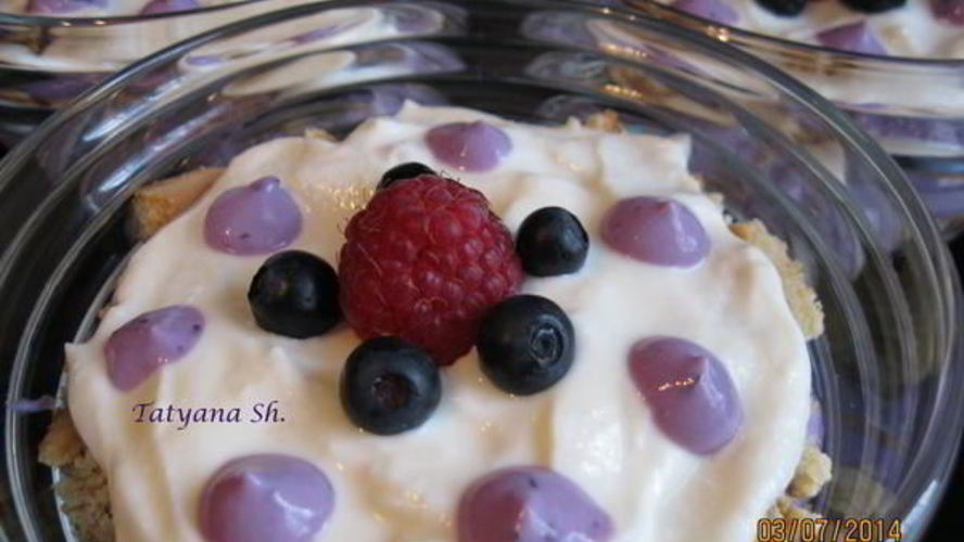 Рецепт десерта с рикоттой и ягодами