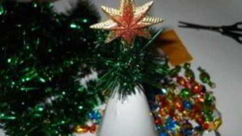 елка из конфет