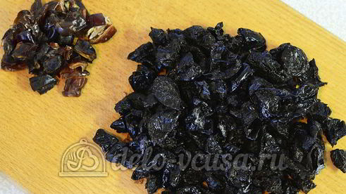 конфеты из чернослива, орехов и фиников