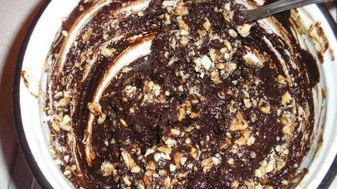 конфеты с двумя видами шоколада, с орехами и сухофруктами