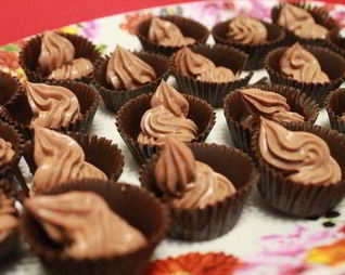 Конфеты с шоколадно-сливочной начинкой