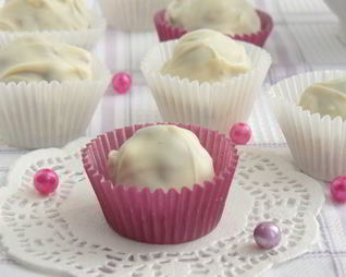 Конфеты в белом шоколаде