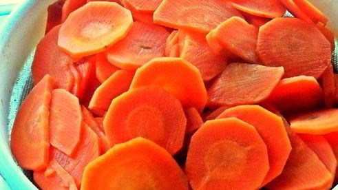 морковные конфеты в кокосе