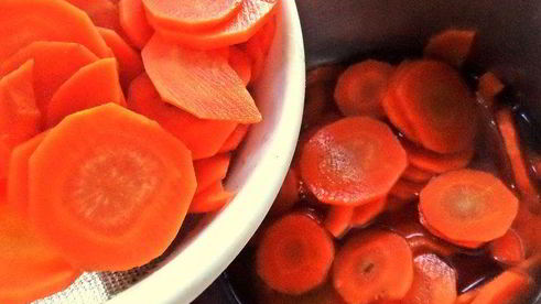 морковные конфеты в кокосе