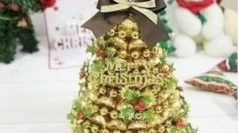 новогодняя елка из конфет