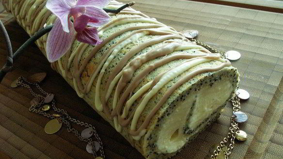 Рецепт Апельсинова-макового рулет с кремом из маскарпоне