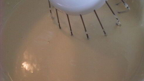 апельсиново-маковый рулет с кремом из маскарпоне