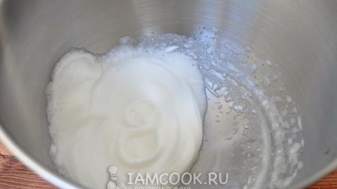 белковый крем для торта