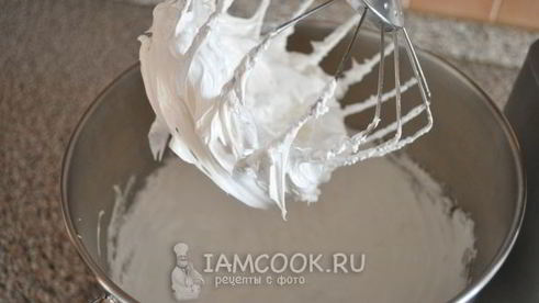 белковый крем для торта
