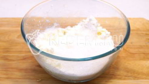 бисквитный рулет с кремом зимнее полено