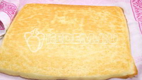 бисквитный рулет с кремом зимнее полено