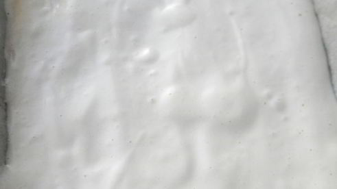 бисквитный рулет с творожным кремом и джемом