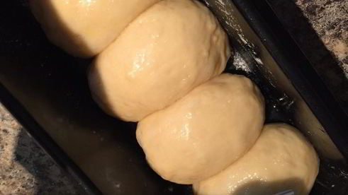 булочки с ароматным штрейзелем и ванильным заварным кремом