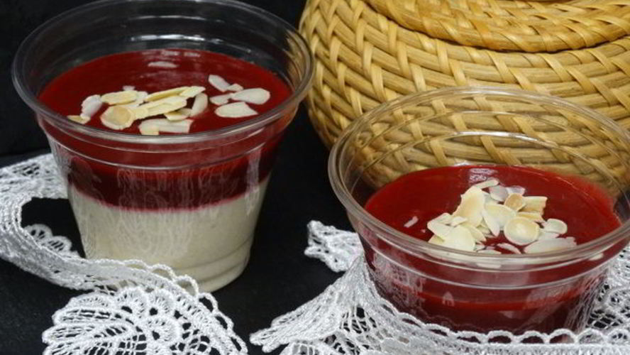 Рецепт крема из овсянки с малиновым кули