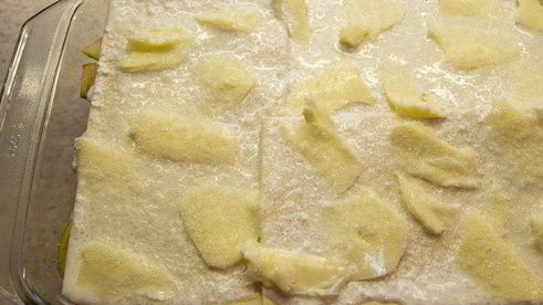 лазанья с яблоками и творожным кремом