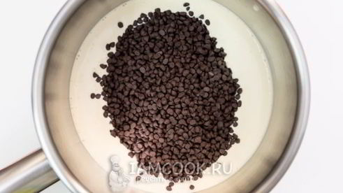 шоколадный крем на сливках