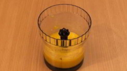 слоеные корзинки с кремом из маскарпоне, манго и фруктами