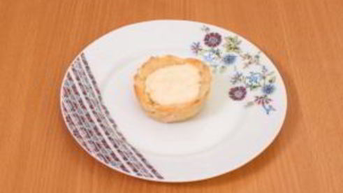 слоеные корзинки с кремом из маскарпоне, манго и фруктами