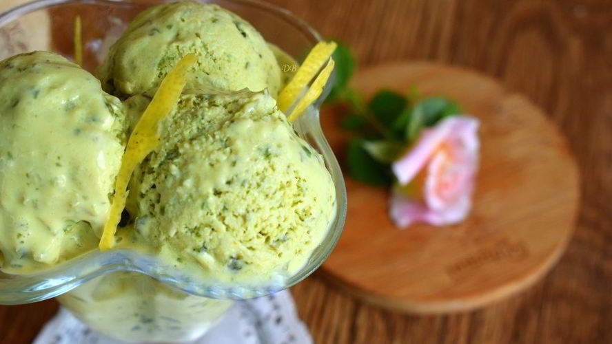 Рецепт базиликового мороженого
