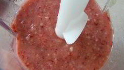 клубнично-банановое мороженое