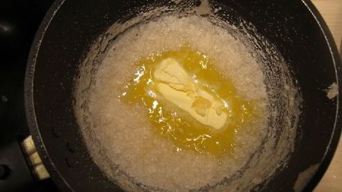 миндально-ромовое мороженое