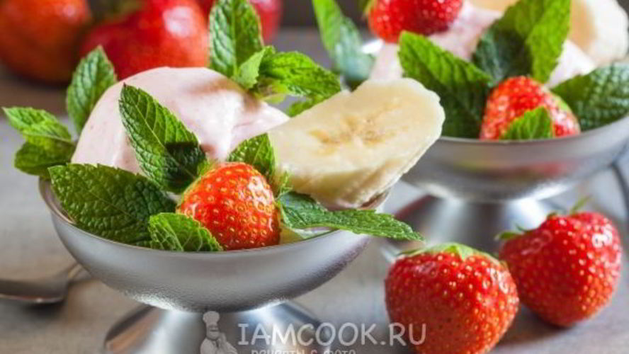 Рецепт мороженого из банана и клубники
