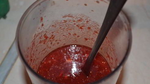 мороженое клубника и бальзамик