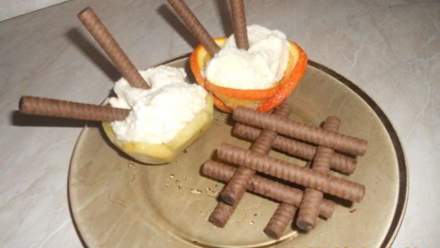 Рецепт мороженого во фруктовой корзиночке