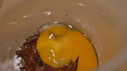 шоколадный мусс с малиновым кремом