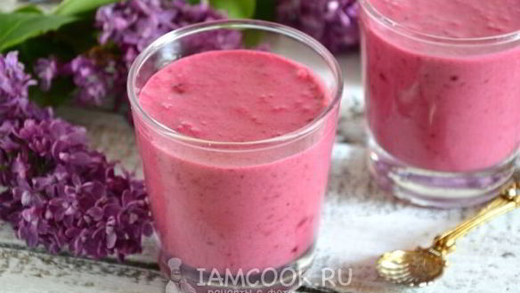 Рецепт Сливочного мусса с черной смородиной