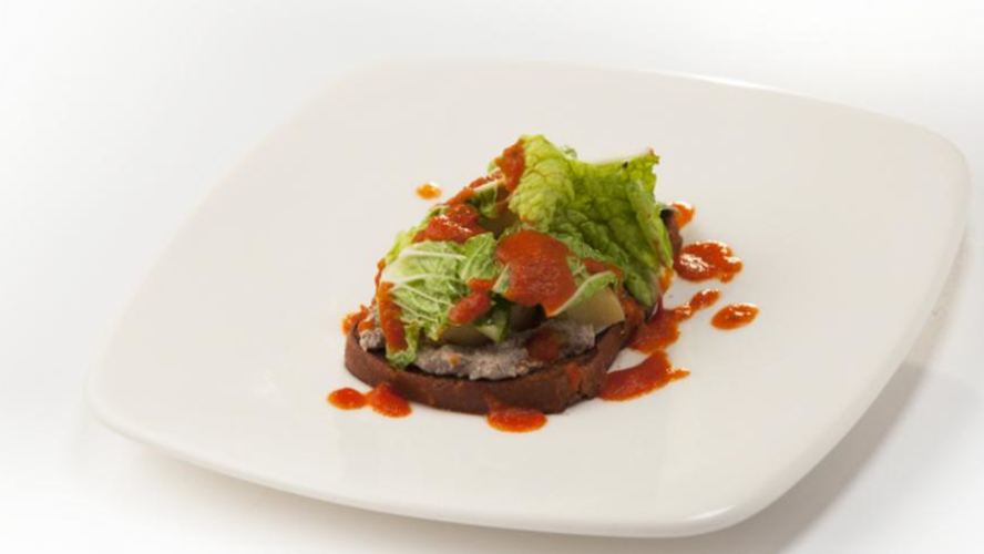 Рецепт сморреброда с муссом из говяжьего языка