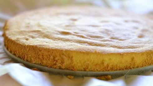 творожный торт-мусс с ягодами в белом шоколаде