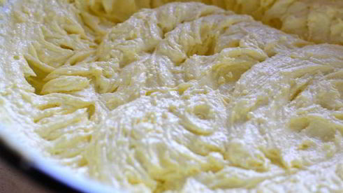 творожный торт-мусс с ягодами в белом шоколаде