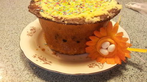 кулич с сюрпризом