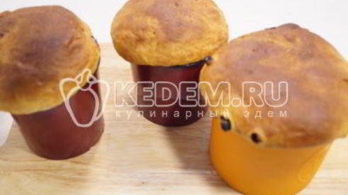 пасхальный кулич с изюмом