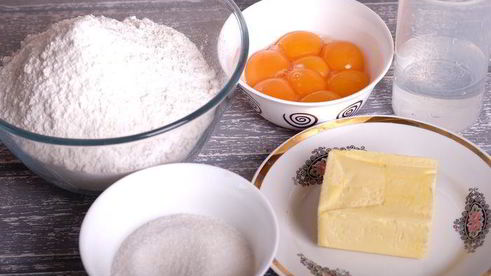 пасхальный маковый кулич