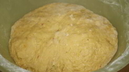 пасхальный шафрановый кулич