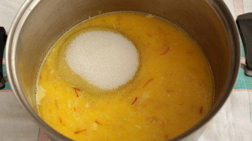 шафрановый кулич
