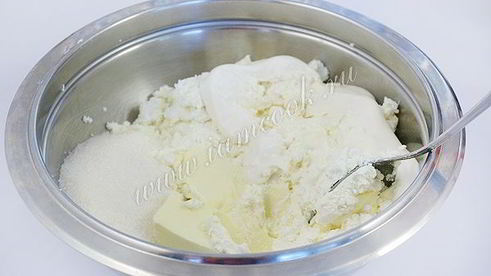 творожная пасха шоколадная с сухофруктами