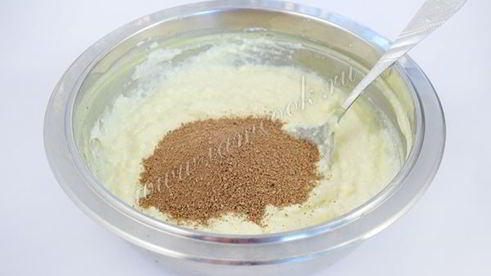 творожная пасха шоколадная с сухофруктами