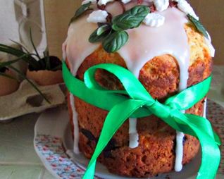 Творожный кулич с черносливом