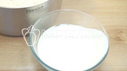 вкусный пасхальный кулич с изюмом