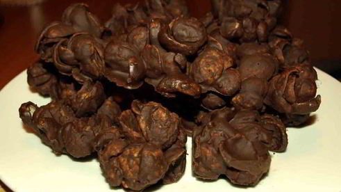 песочные шоколадные розы