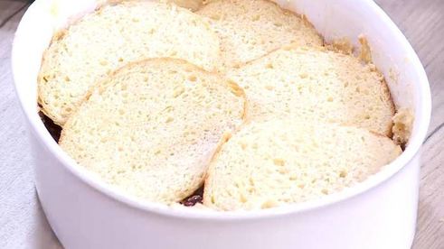 пудинг-перевертыш с клюквой и пеканом