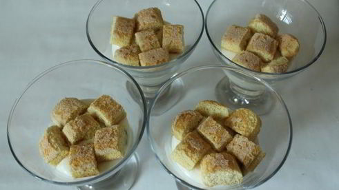 шоколадный десерт с базиликом