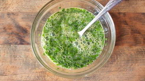 скрамбл с брокколи и бородинскими отрубями