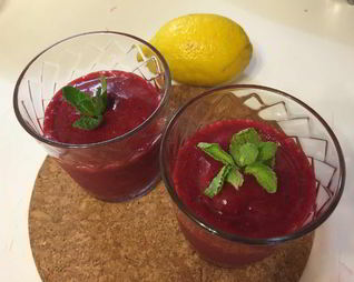 Сорбет Ягодная бомба