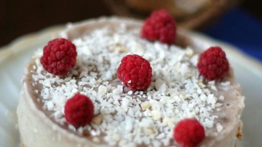 Рецепт бананового торта-суфле с кокосовым молоком