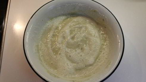 дважды запеченное суфле горгонзола и карамелизованная груша