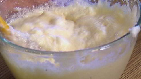 суфле с голубым сыром и мускатным орехом